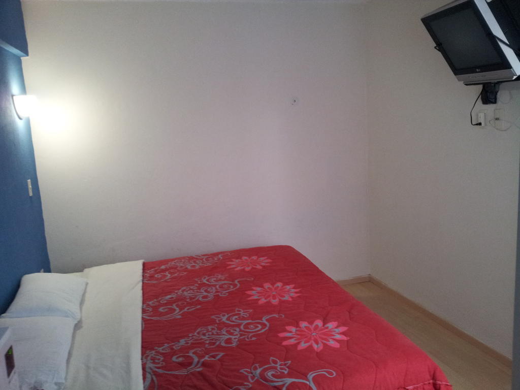 Hotel Sarabia Uruapan  Habitación foto